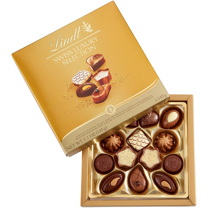 Lindt Swiss Luxury Selection Chocolate Box 145g | Buy online for ...